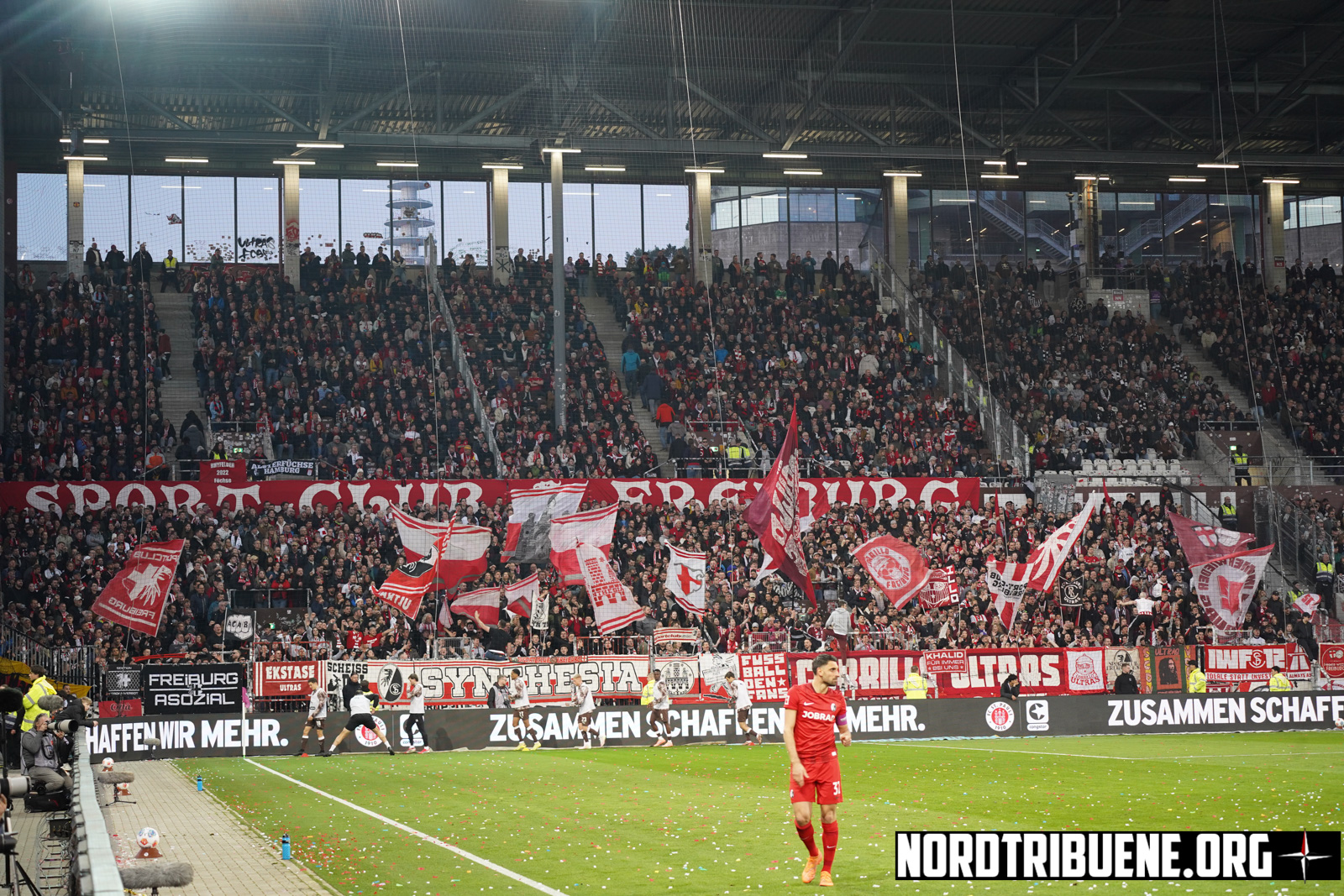 Titelbild FC St.Pauli - SC Freiburg